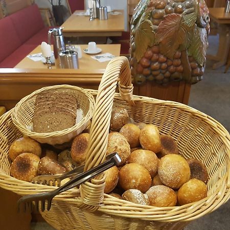 Hotel Zum Goldenen Ochsen Maikammer Εξωτερικό φωτογραφία