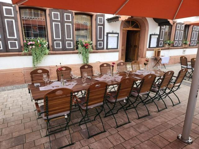Hotel Zum Goldenen Ochsen Maikammer Εξωτερικό φωτογραφία