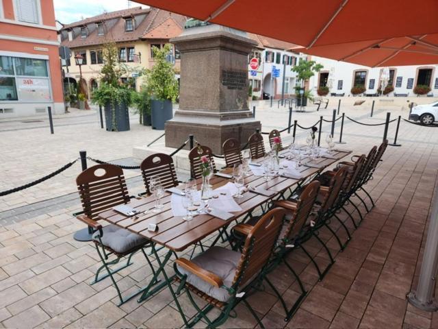 Hotel Zum Goldenen Ochsen Maikammer Εξωτερικό φωτογραφία
