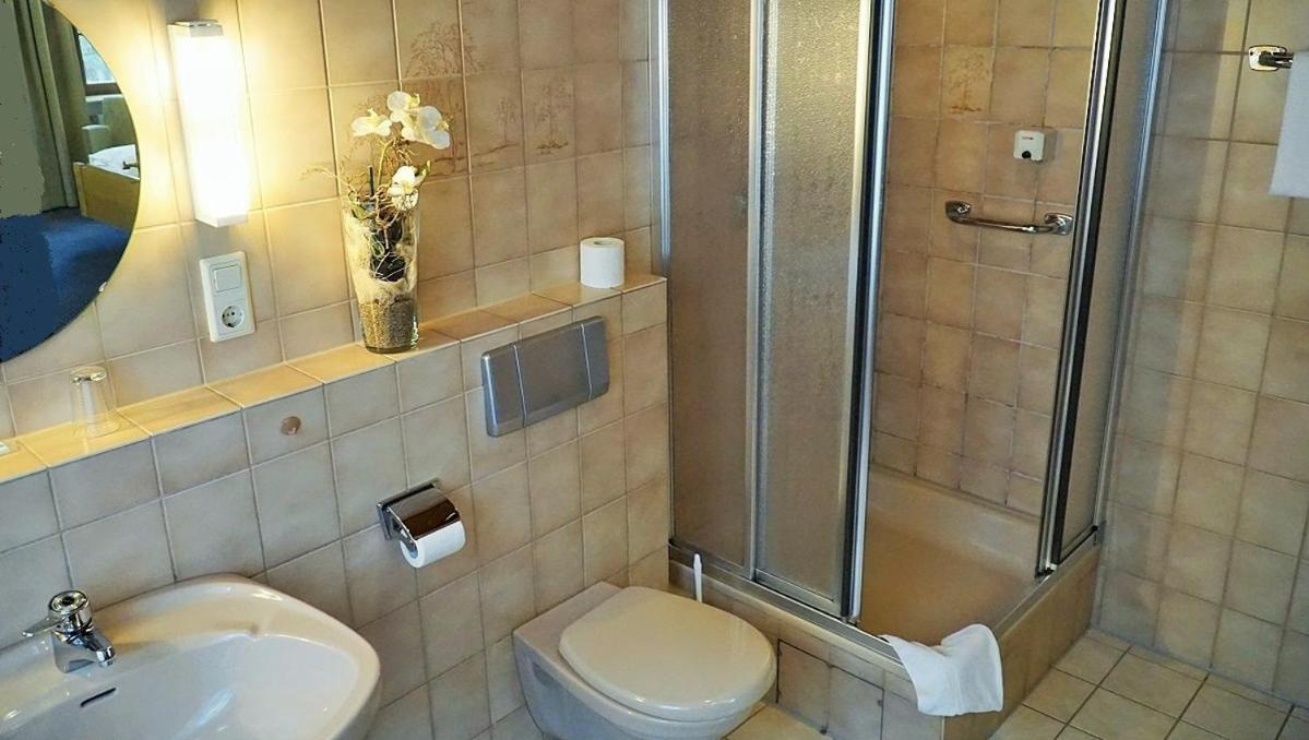 Hotel Zum Goldenen Ochsen Maikammer Εξωτερικό φωτογραφία